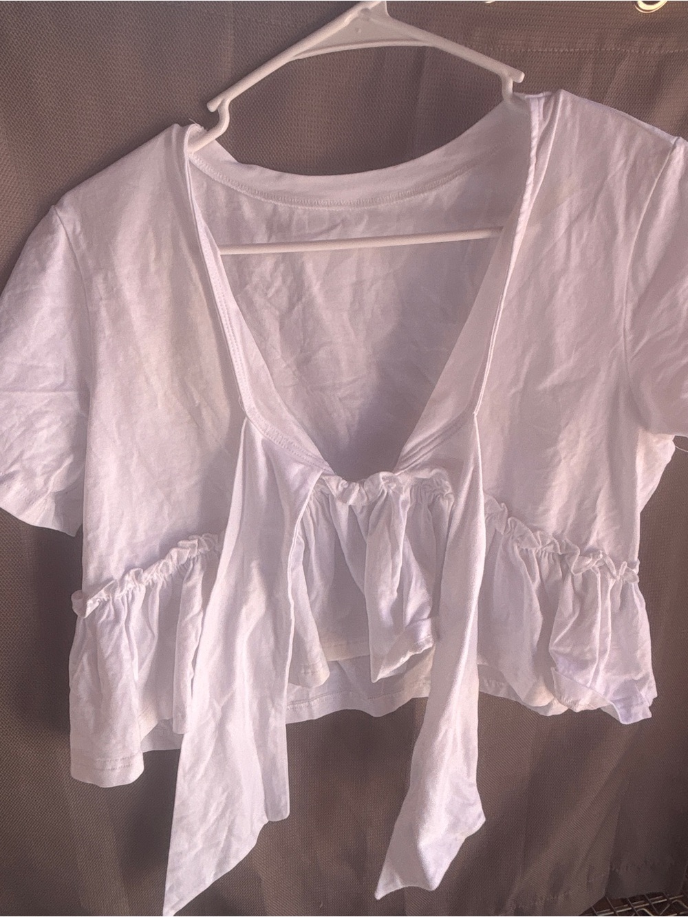 Source Unknown White Tie-Front Cropped Top